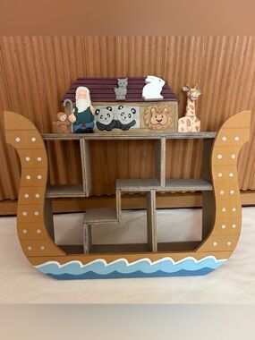 Vintage Noah’s Ark Trinket Shelf Baby Nursery Decor wall hanging
